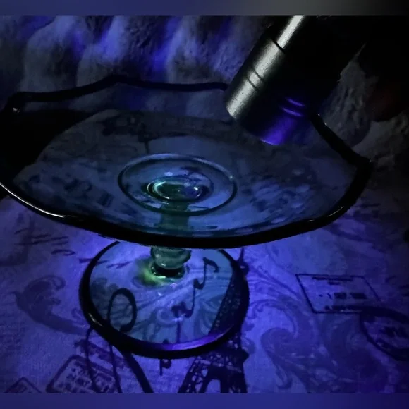 Vintage Green Depression Glass Compote Dish✨ - Picture 4 of 13